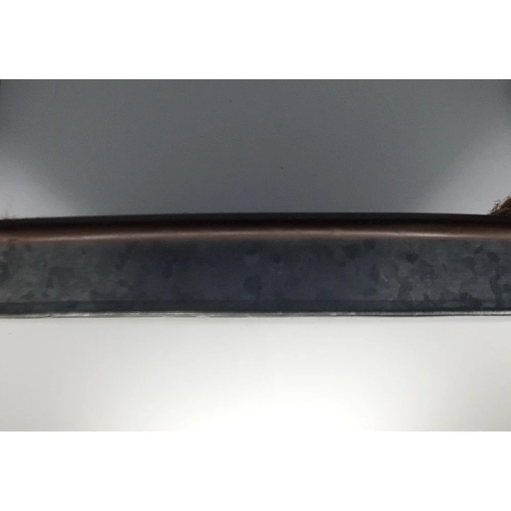 Farm House Style Galvanized Metal Decorative Platter With Grass‎ Rope